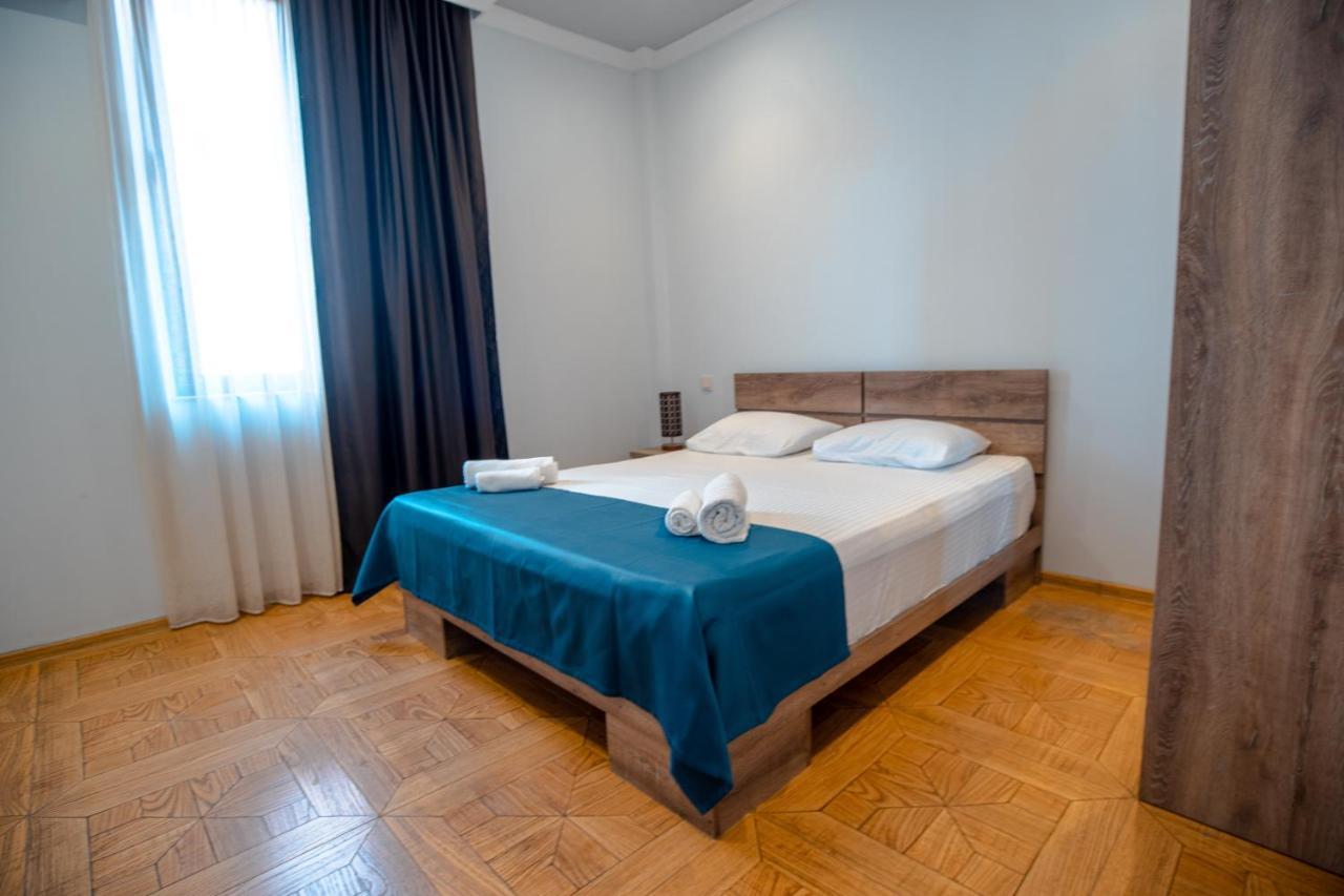 Hotel Porto Franco Batumi Exterior foto